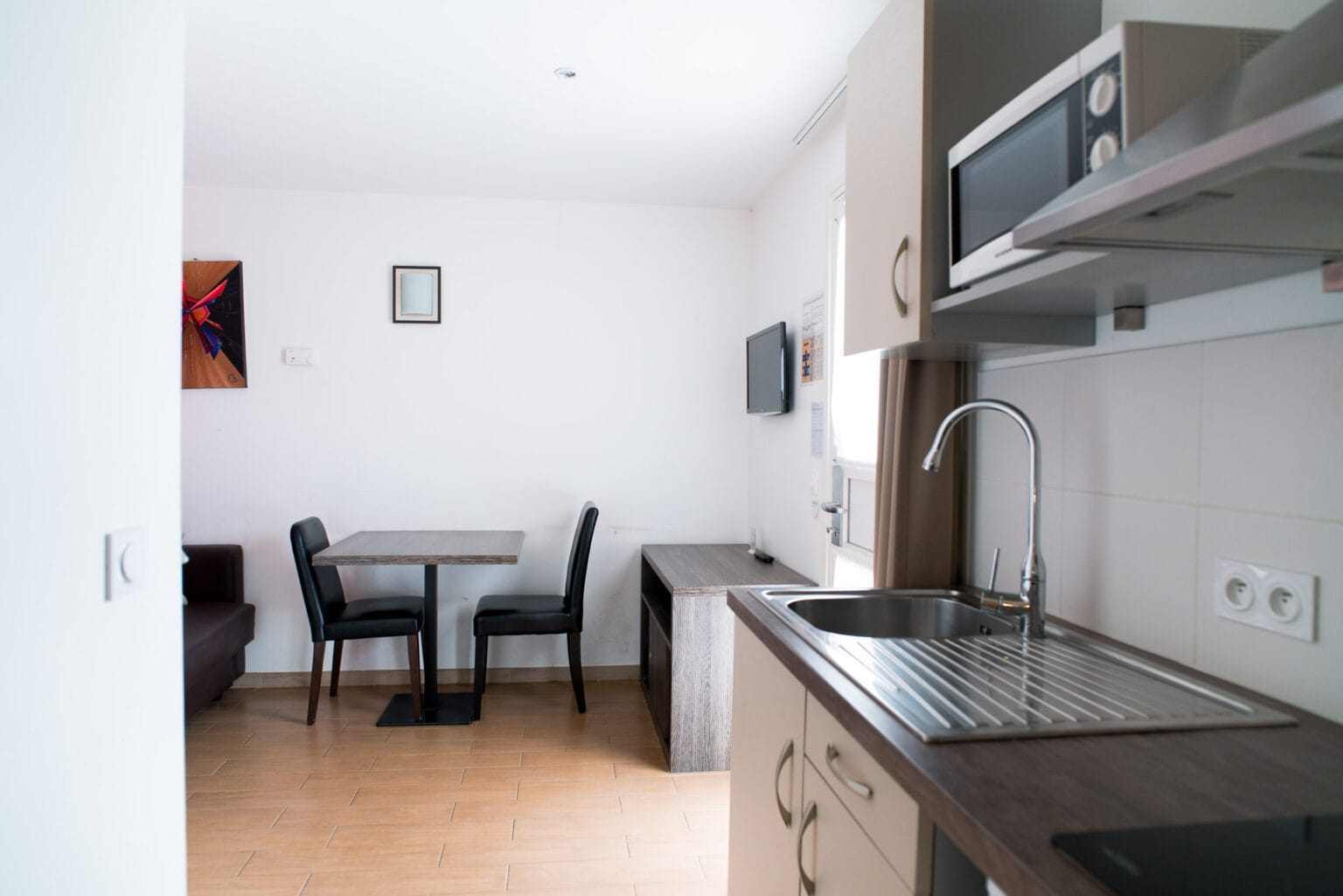 allotel-studios-cuisine-indépendante