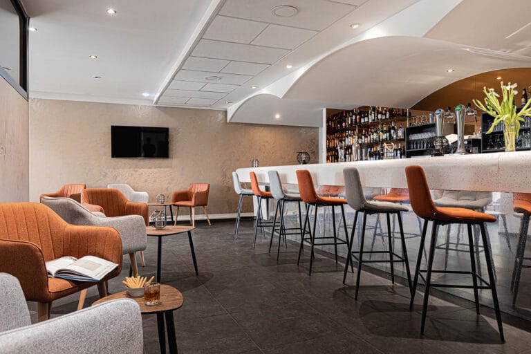 ariane-allotel-appart-hotel-fos-bar-deco